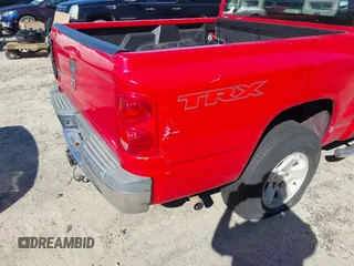 2006 Dodge Dakota SLT with VIN 1D7HE48K26S691391, listed as a IAAI auction lot 41627613 with 195,354 mi miles and . Bid and sale history available at DreamBid. Image 15.