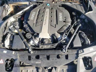 2014 BMW 7 Series ALPINA B7 with VIN WBAYE8C53ED135058, listed as a Copart auction lot 84494854 with 0 mi miles and Salvage Title. Bid and sale history available at carsss.com. Image 12.