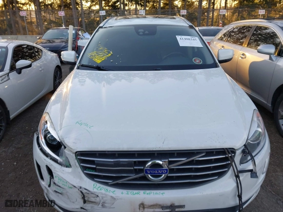 2016 Volvo XC60 T5 Platinum with VIN YV4612RM0G2787732, listed as a IAAI auction lot 41408345 with 120,429 mi miles. Bid and sale history available at carsss.com. Image 12.