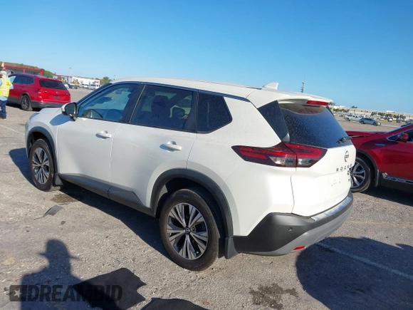 2023 Nissan Rogue SV z VIN JN8BT3BA3PW437865, wystawiony jako IAAI lot #41834250 z przebiegiem 8 725 mil mil oraz . Historia ofert i sprzedaży dostępna na DreamBid. Obrazek 3.