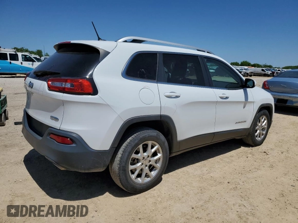 2015 Jeep Cherokee Latitude with VIN 1C4PJLCSXFW643701, listed as a Copart auction lot 51322805 with 67,415 mi miles and Salvage Title. Bid and sale history available at carsss.com. Image 3.