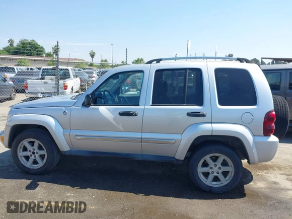 2005 Jeep Liberty Limited with VIN 1J4GL58K55W727495, listed as a IAAI auction lot 42137506 with 185,103 mi miles and . Bid and sale history available at carsss.com. Image 14.