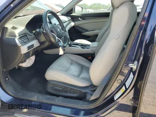 2018 Honda Accord Touring z VIN 1HGCV1F9XJA062738, wystawiony jako Copart lot #60115035 z przebiegiem 93 548 mil mil oraz Szkoda całkowita • Salvage title. Historia ofert i sprzedaży dostępna na DreamBid. Obrazek 7.