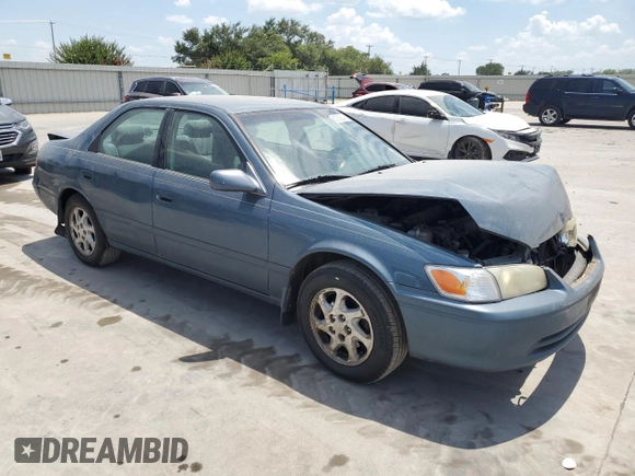2001 Toyota Camry CE z VIN 4T1BG22K71U837591, wystawiony jako Copart lot #61239094 z przebiegiem 230 941 mil mil oraz Szkoda całkowita • Salvage title. Historia ofert i sprzedaży dostępna na DreamBid. Obrazek 4.