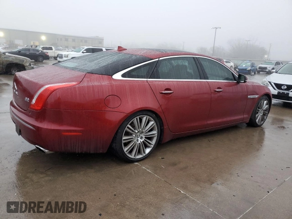 2013 Jaguar XJ Portfolio z VIN SAJWJ2GD0D8V47886, wystawiony jako Copart lot #42612345 z przebiegiem 117 383 mil mil oraz Szkody całkowita. Historia ofert i sprzedaży dostępna na DreamBid. Obrazek 3.