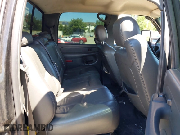 2006 GMC Sierra 1500 SLT with VIN 2GTEK13T261243348, listed as a IAAI auction lot 42210751 with 241,547 mi miles and . Bid and sale history available at carsss.com. Image 8.