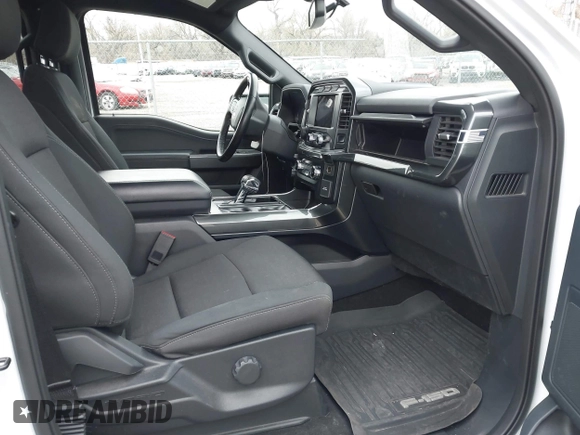 2022 Ford F-150 XL with VIN 1FTFW1E88NKE52786, listed as a IAAI auction lot 42116199 with 39,228 mi miles. Bid and sale history available at carsss.com. Image 5.