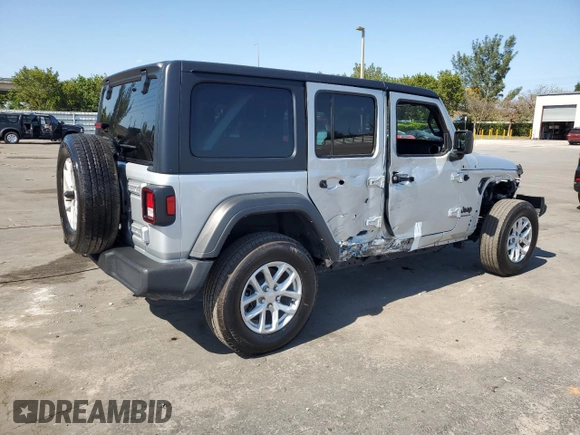 2023 Jeep Wrangler Willys with VIN 1C4HJXDNXPW702199, listed as a Copart auction lot 53815985 with 24,943 mi miles and Clean Title. Bid and sale history available at DreamBid. Image 3.