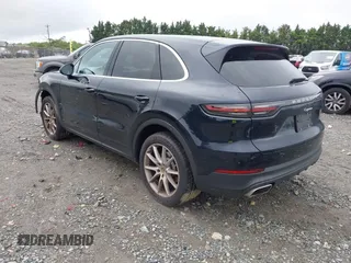 2022 Porsche Cayenne Turbo S E-Hybrid с VIN WP1AA2AY3NDA00204, выставлен на аукционе IAAI как лот 42257548 с пробегом 45 330 миль миль и . История ставок и продаж доступна на DreamBid. Изображение 3.