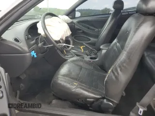 2001 Ford Mustang GT Deluxe с VIN 1FAFP42X11F204964, выставлен на аукционе Copart как лот 60485175 с пробегом Не указан миль и Чистый • Clean title. История ставок и продаж доступна на DreamBid. Изображение 7.
