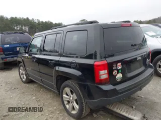 2017 Jeep Patriot Latitude with VIN 1C4NJPFB0HD183103, listed as a IAAI auction lot 41542578 with 131,876 mi miles and . Bid and sale history available at DreamBid. Image 14.