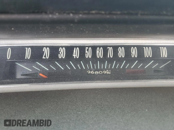 1964 Chevrolet Impala z VIN 41467L179102, wystawiony jako Copart lot #77947844 z przebiegiem 96 809 mil mil oraz Nie do naprawy • Non repairable. Historia ofert i sprzedaży dostępna na DreamBid. Obrazek 9.
