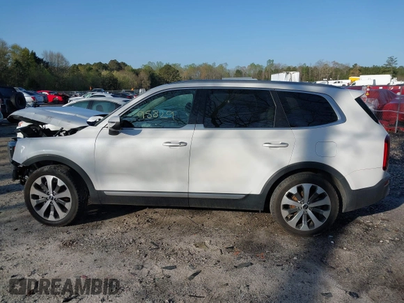 2020 Kia Telluride S with VIN 5XYP64HC6LG012137, listed as a IAAI auction lot 41920327 with 95,829 mi miles and . Bid and sale history available at DreamBid. Image 15.