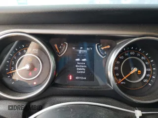 2020 Jeep Wrangler Sport with VIN 1C4GJXAG6LW261344, listed as a Copart auction lot 61875494 with 45,113 mi miles and Salvage title. Bid and sale history available at DreamBid. Image 9.