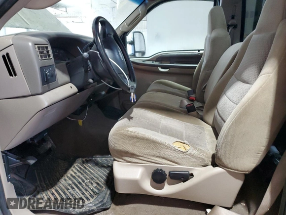 2004 Ford F-250 XL with VIN 1FTNF21L74EA64859, listed as a Copart auction lot 60397875 with 268,149 mi miles and Salvage title. Bid and sale history available at DreamBid. Image 7.