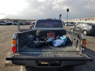 2001 Toyota Tacoma PreRunner with VIN 5TENM92N31Z851038, listed as a Copart auction lot 78100474 with 290,895 mi miles and Salvage title. Bid and sale history available at DreamBid. Image 10.