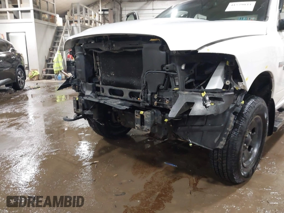 2014 Ram 1500 Express with VIN 1C6RR7FT7ES439142, listed as a IAAI auction lot 41579044 with 157,200 mi miles. Bid and sale history available at carsss.com. Image 6.