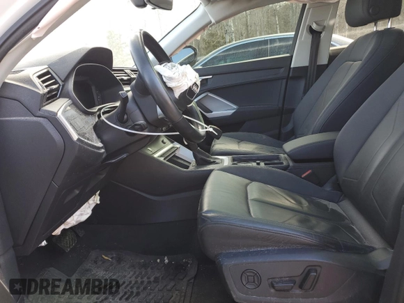 2023 Audi Q3 Premium with VIN WA1AECF31P1116654, listed as a Copart auction lot 49298415 with 29,422 mi miles and Salvage title. Bid and sale history available at DreamBid. Image 7.