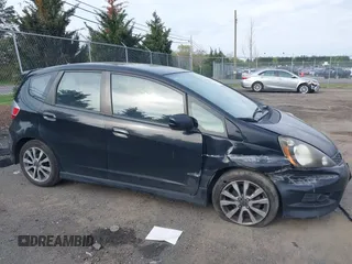2012 Honda Fit Sport with VIN JHMGE8H52CC022386, listed as a IAAI auction lot 41996636 with 123,070 mi miles. Bid and sale history available at carsss.com. Image 13.