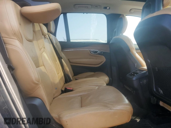 2016 Volvo XC90 T6 Inscription z VIN YV4A22PL3G1042433, wystawiony jako Copart lot #58534675 z przebiegiem 124 027 mil mil oraz Szkoda całkowita • Salvage title. Historia ofert i sprzedaży dostępna na DreamBid. Obrazek 11.
