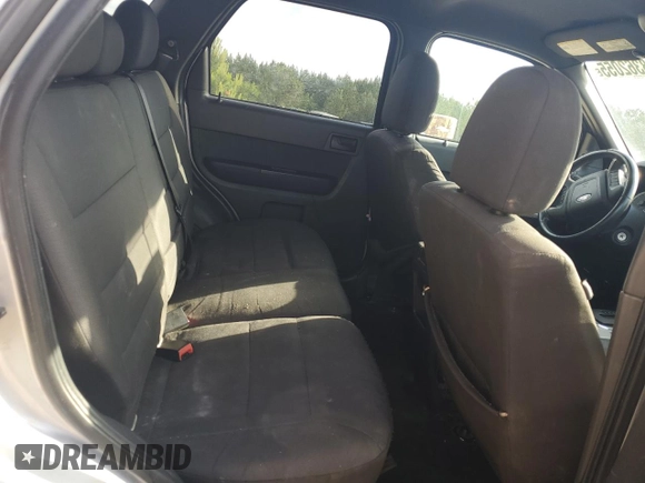 2012 Ford Escape XLT z VIN 1FMCU9D72CKB56137, wystawiony jako Copart lot #48362055 z przebiegiem Nie podano mil oraz Szkoda całkowita • Salvage title. Historia ofert i sprzedaży dostępna na DreamBid. Obrazek 10.