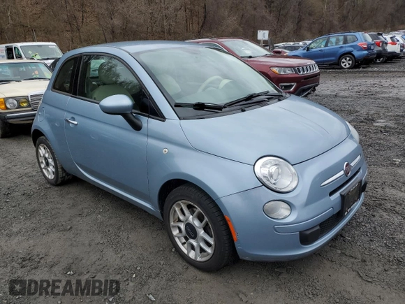 2015 FIAT 500 Pop with VIN 3C3CFFAR9FT555959, listed as a Copart auction lot 52739165 with 91,867 mi miles and Clean Title. Bid and sale history available at carsss.com. Image 4.