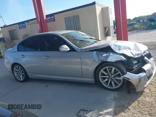 2010 BMW 3 Series 328i with VIN WBAPH7G52ANM47948, listed as a IAAI auction lot 41629774 with 161,027 mi miles and . Bid and sale history available at carsss.com. Image 13.