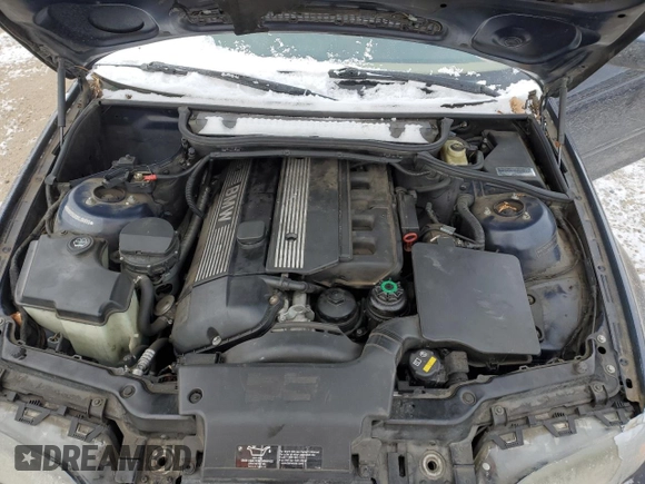 2002 BMW 3 Series 325i with VIN WBAEV33452KL65673, listed as a Copart auction lot 84234584 with 222,600 mi miles and Non Repairable. Bid and sale history available at carsss.com. Image 12.