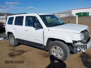 2016 Jeep Patriot Sport with VIN 1C4NJPBA7GD715040, listed as a IAAI auction lot 41970461 with 104,288 mi miles. Bid and sale history available at carsss.com. Image 1.