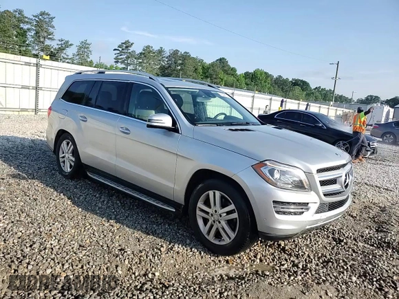 2014 Mercedes-Benz GL 450 with VIN 4JGDF7CE2EA321065, listed as a Copart auction lot 55396715 with Not provided miles and Salvage title. Bid and sale history available at DreamBid. Image 14.