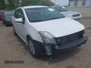 2011 Nissan Sentra S with VIN 3N1AB6AP2BL710412, listed as a IAAI auction lot 42276252 with 197,441 mi miles and . Bid and sale history available at DreamBid. Image 1.