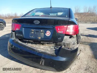 2012 Kia Forte EX with VIN KNAFU4A26C5479082, listed as a IAAI auction lot 41820028 with 190,177 mi miles. Bid and sale history available at carsss.com. Image 6.