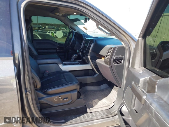 2018 Ford F-150 XL with VIN 1FTEW1EG2JKC51138, listed as a IAAI auction lot 41593411 with 149,324 mi miles. Bid and sale history available at carsss.com. Image 5.