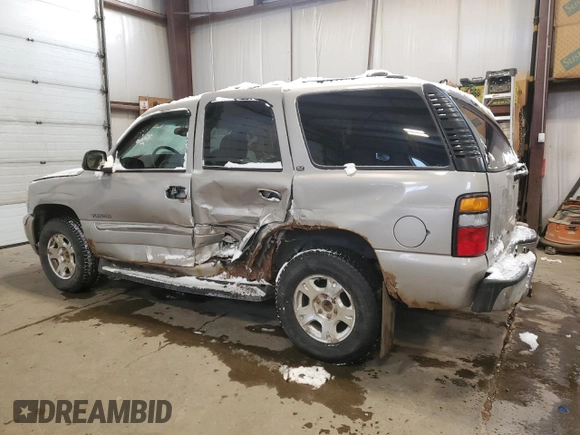 2006 GMC Yukon SLT with VIN 1GKEK13T76J149735, listed as a Copart auction lot 43025715 with 304,493 mi miles and Salvage Title. Bid and sale history available at carsss.com. Image 2.