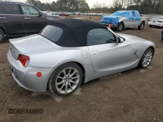 2006 BMW Z4 3.0i with VIN 4USBU33556LW67833, listed as a Copart auction lot 44933315 with 142,444 mi miles and Clean title. Bid and sale history available at DreamBid. Image 3.