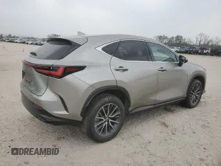 2022 Lexus NX with VIN 2T2ADCAZXNC001110, listed as a Copart auction lot 49154505 with 2,623 mi miles and Salvage Title. Bid and sale history available at carsss.com. Image 3.
