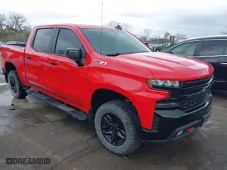 2019 Chevrolet Silverado 1500 LT Trail Boss with VIN 1GCPYFED0KZ385466, listed as a IAAI auction lot 41875935 with 94,762 mi miles. Bid and sale history available at carsss.com. Image 1.