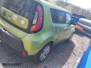 2016 Kia Soul with VIN KNDJN2A29G7820452, listed as a IAAI auction lot 42100654 with 71,090 mi miles. Bid and sale history available at carsss.com. Image 4.
