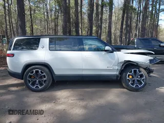 2023 Rivian R1S Launch Edition with VIN 7PDSGABL5PN006609, listed as a IAAI auction lot 41903200 with Not Provided miles. Bid and sale history available at carsss.com. Image 13.