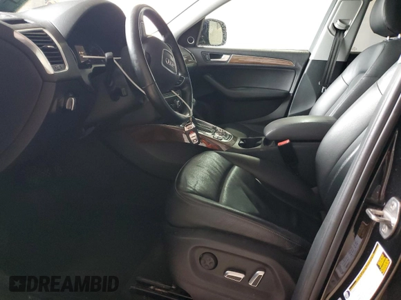 2016 Audi Q5 Premium Plus с VIN WA1L2AFP2GA090851, выставлен на аукционе Copart как лот 55568415 с пробегом 113 928 миль миль и Списание • Salvage title. История ставок и продаж доступна на DreamBid. Изображение 7.