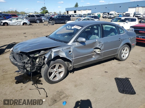 2004 Volkswagen Passat GLX z VIN WVWRH63B14P058955, wystawiony jako Copart lot #75076284 z przebiegiem 160 844 mil mil oraz Czysty tytuł • Clean title. Historia ofert i sprzedaży dostępna na DreamBid. Obrazek 1.