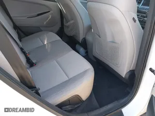 2016 Hyundai Tucson SE with VIN KM8J3CA42GU092788, listed as a IAAI auction lot 41297860 with 98,380 mi miles. Bid and sale history available at carsss.com. Image 8.
