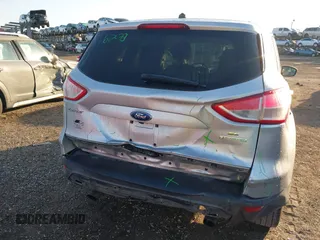 2015 Ford Escape SE with VIN 1FMCU0G95FUA44739, listed as a IAAI auction lot 42030903 with 182,826 mi miles. Bid and sale history available at carsss.com. Image 6.