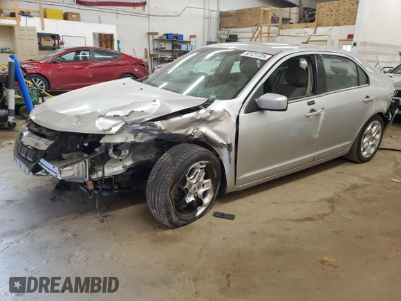 2011 Ford Fusion SE with VIN 3FAHP0HG4BR207175, listed as a Copart auction lot 50121725 with 0 mi miles and Salvage Title. Bid and sale history available at carsss.com. Image 1.
