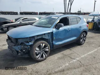 2024 Volvo XC40 Ultimate Dark Theme with VIN YV4L12UM0R2254633, listed as a Copart auction lot 56324985 with 8,900 mi miles and Salvage title. Bid and sale history available at DreamBid. Image 1.