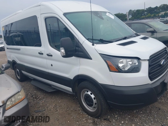 2019 Ford Transit Passenger XL with VIN 1FBZX2CM9KKA25228, listed as a IAAI auction lot 40274823 with 35,155 mi miles. Bid and sale history available at carsss.com. Image 1.