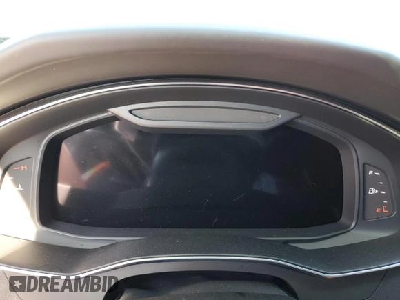 2021 Audi RS 7 z VIN WUAPCBF26MN906501, wystawiony jako Copart lot #37039103 z przebiegiem Nie podano mil oraz . Historia ofert i sprzedaży dostępna na DreamBid. Obrazek 9.