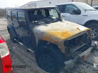 2009 Jeep Wrangler Unlimited X with VIN 1J4GA39199L724445, listed as a IAAI auction lot 41722542 with 1 mi miles. Bid and sale history available at carsss.com. Image 1.