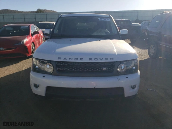 2011 Land Rover Range Rover Sport HSE LUX with VIN SALSK2D48BA708269, listed as a Copart auction lot 42786205 with 141,853 mi miles and Clean Title. Bid and sale history available at carsss.com. Image 5.