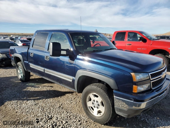 2006 Chevrolet Silverado 1500 LT1 with VIN 2GCEK13T561150386, listed as a Copart auction lot 79053624 with 118,520 mi miles and Salvage Title. Bid and sale history available at carsss.com. Image 4.